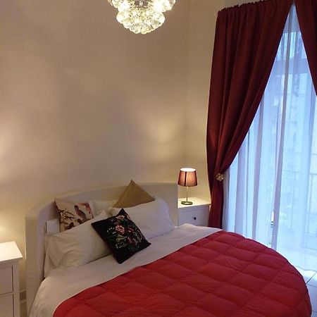 Beb Pantarei Bed & Breakfast Наполи Екстериор снимка
