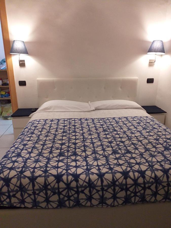 Beb Pantarei Bed & Breakfast Наполи Екстериор снимка
