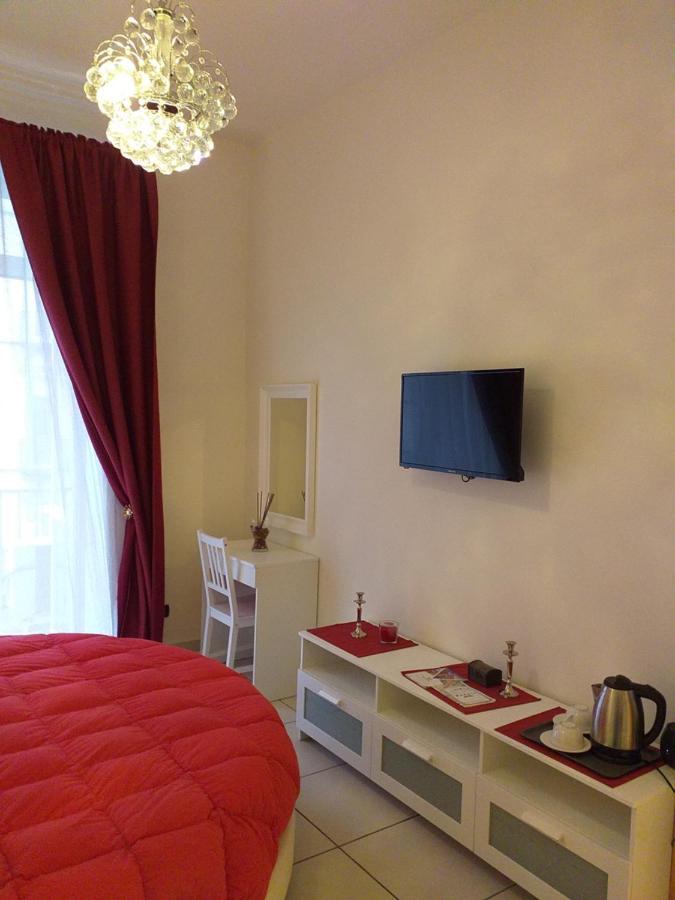 Beb Pantarei Bed & Breakfast Наполи Екстериор снимка