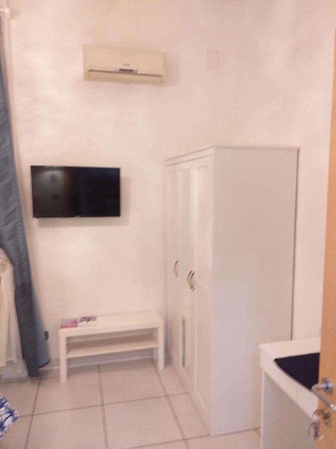 Beb Pantarei Bed & Breakfast Наполи Екстериор снимка